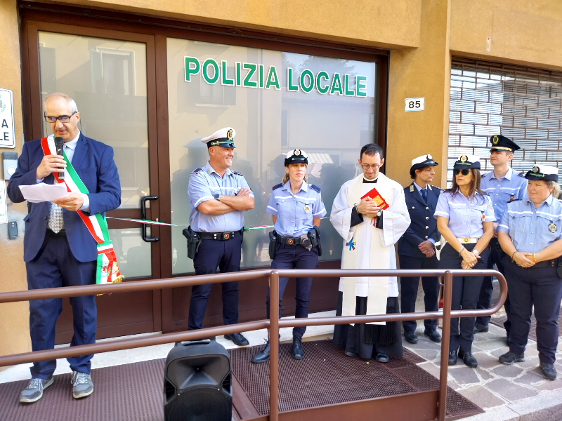 missaglia_polizia_locale_1.jpg (317 KB)
