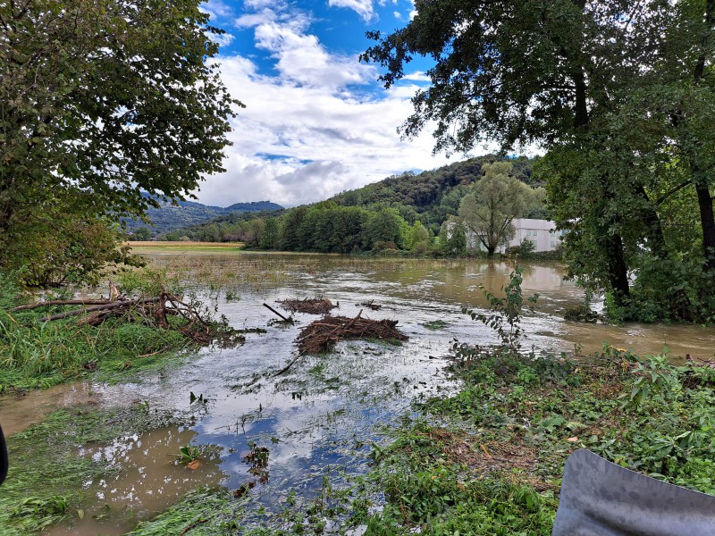 Bevera e Gandaloglio a Molteno: per fermare gli allagamenti, va fermata la cementificazione