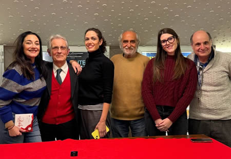 casatenovoteatroprima.jpg (26 KB)