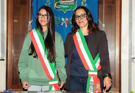 monticelloccragazziprima.jpg (47 KB)