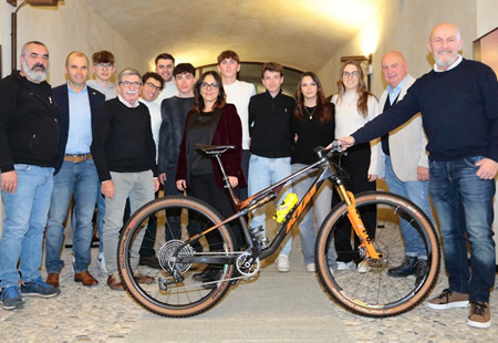 torrevillabikeprima.jpg (66 KB)