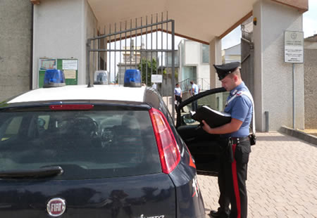 carabinieribarzanopr.jpg (29 KB)