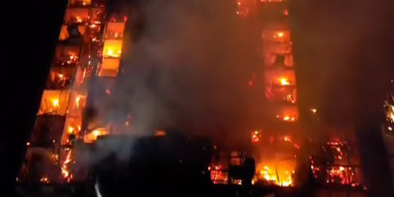 MonasterMonacaMorta1.jpg (39 KB)