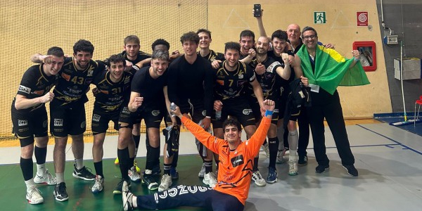 Molteno_festa_a_Sassari-1.jpg (148 KB)