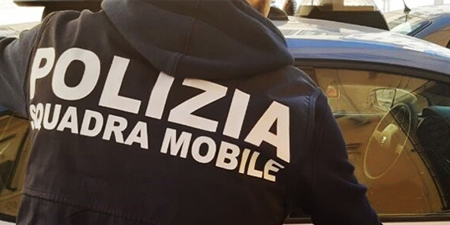 squadra_mobilePR.jpg (64 KB)