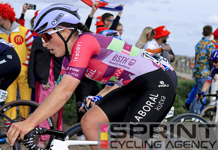 tonetticristina-pr.jpg (84 KB)