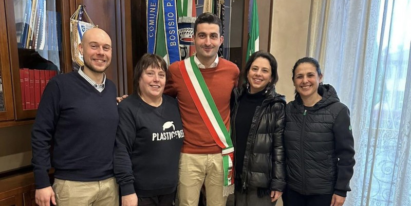 bosisioplasticfree.jpeg (209 KB)