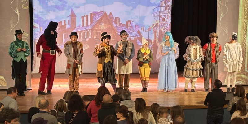 edelweisspr.jpg (165 KB)