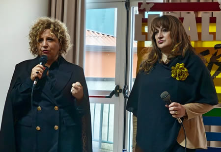 luciadimauroprima.jpg (28 KB)