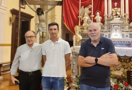 Da_sinistra_don_Massimo_Santambrogio,_Matteo_Parravicini_e_Francesco_Biffi.jpg (105 KB)