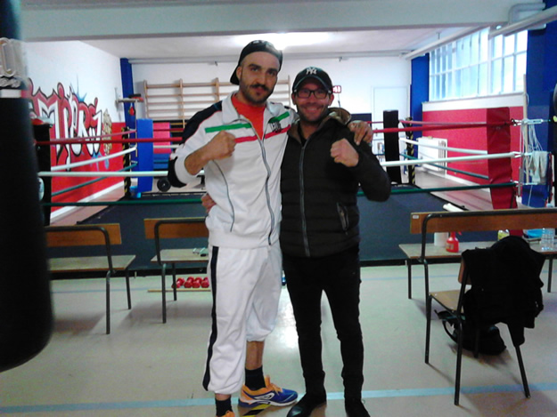 Oggiono con il pugile Gilardi boxe alla palestra delle medie